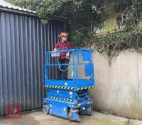 2012 SKYJACK SJIII 3219 SCISSOR LIFT - 5