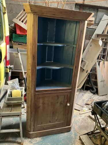 CORNER DISPLAY CABINET