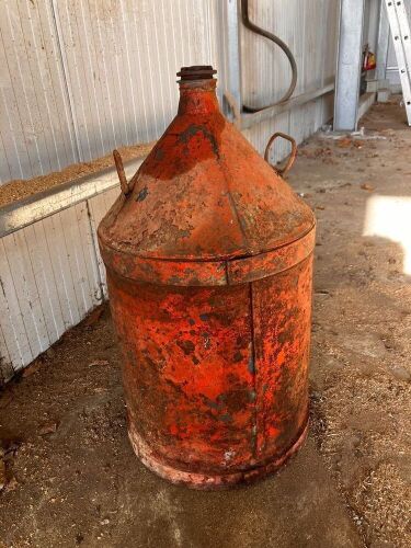 PARRAFIN OIL CAN