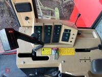 1994 MASSEY FERGUSON 32 COMBINE - 4