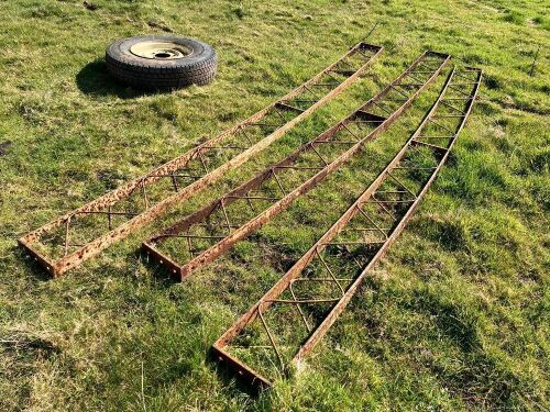5 X 12' IRON GUARDS