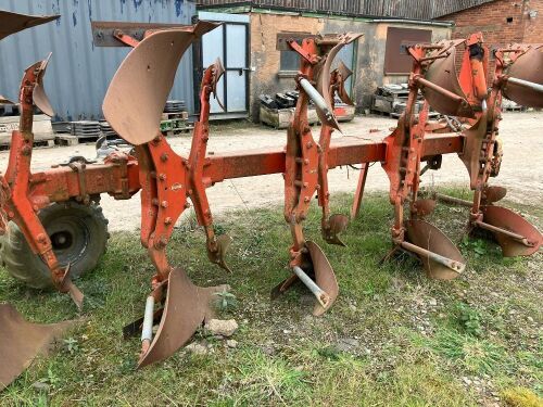 KUHN MULTI MASTER 151 6 FURROW PLOUGH