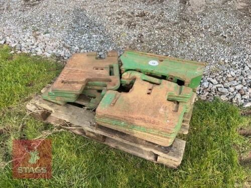 8 X 45KG JOHN DEERE WAFER WEIGHTS