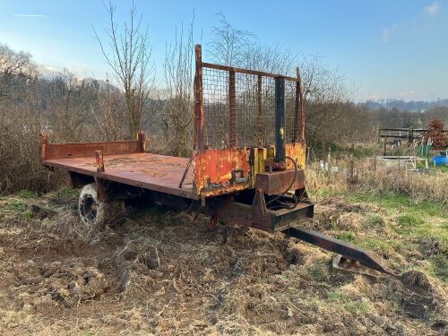 14' X 7' TIPPING TRAILER
