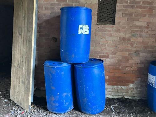 3 X 200L BLUE BARRELS
