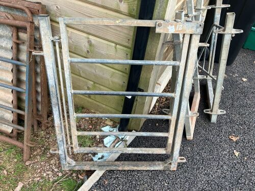 GALVANISED PEDESTRIAN ACCESS GATE (12)