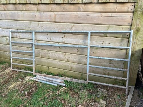 RITCHIE 8' GALVANISED CREEP GATE (16)