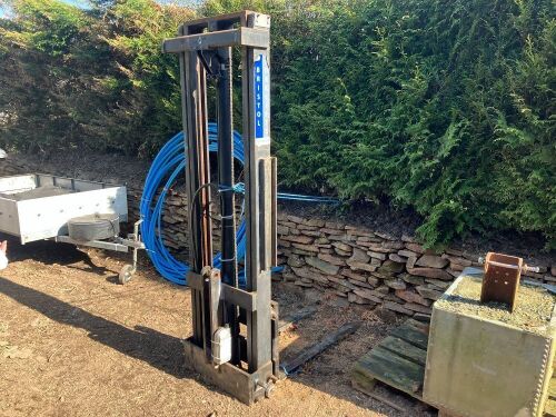 3 POINT LINKAGE FORKLIFT