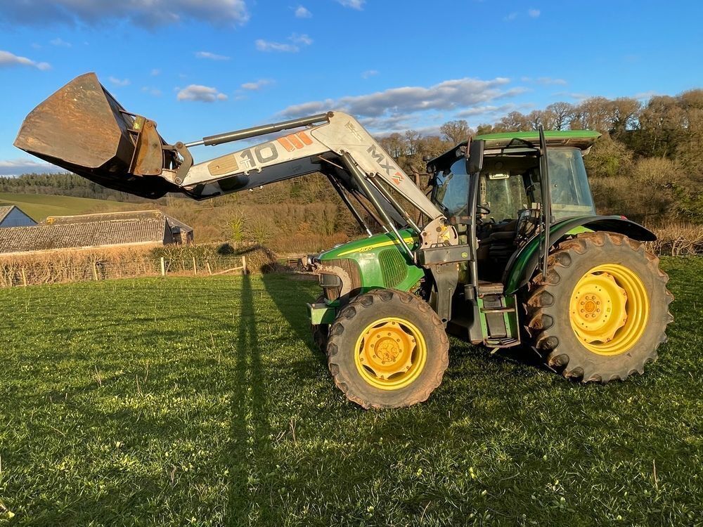 2006 JOHN DEERE 5820 4WD LOADER TRACTOR