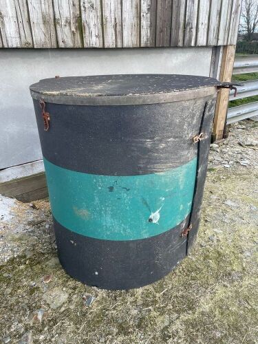 SOLWAY BIN C/W LID & LATCHES