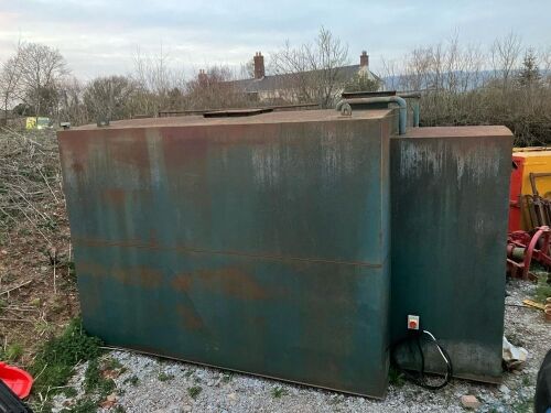 LARGE DIESEL TANK
