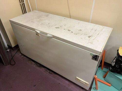 ELECTROLUX CHEST FREEZER