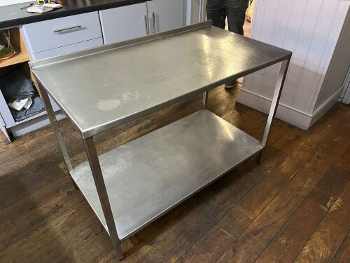 STAINLESS STEEL WORK TABLE/BENCH
