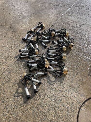 14 MILKING CLUSTERS (S/R)