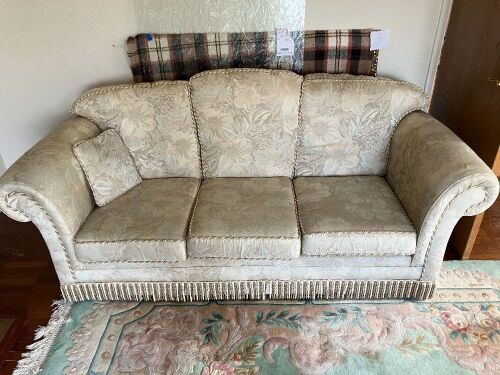 3 PIECE SUITE