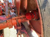 INTERNATIONAL 434 2WD TRACTOR - 23