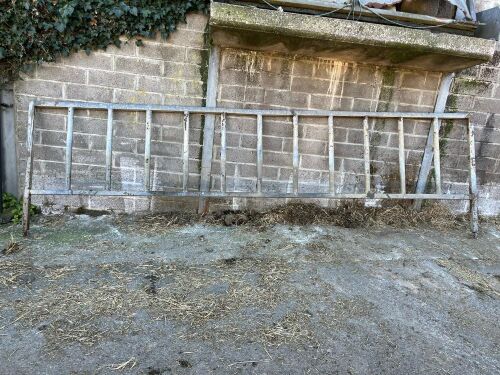 15FT GALVANISED CATTLE FEEDER
