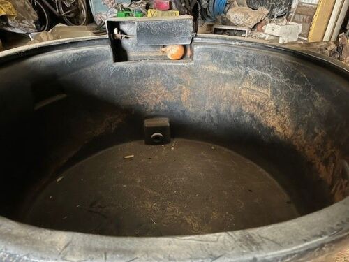 150 GALLON PLASTIC JFC DRINKING TROUGH