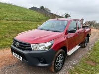 2020 TOYOTA HILUX EXTRA 4WD CAB ACTIVE - 4