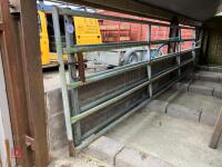 2 X HEAVY DUTY YARD GATES - 5