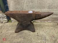 LARGE BLACKSMITHS ANVIL - 5