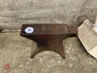 LARGE BLACKSMITHS ANVIL - 7