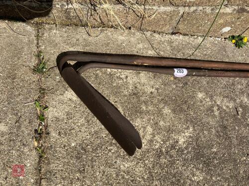 2 X LAND DRAIN PICKS/SHOVELS