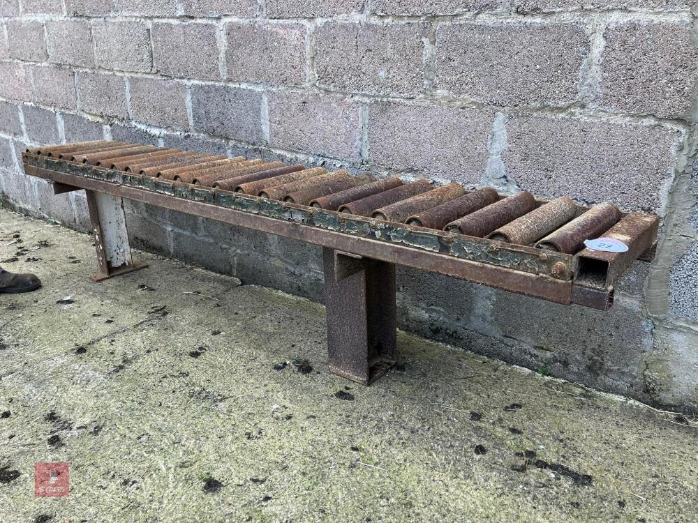 2.5M ROLLED CONVERYOR PLATFORM