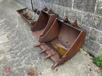 3 X CATTERPILLER DIGGER BRACKETS - 9