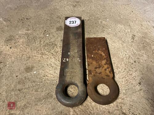2 X TRAILER RING HITCH PLATES