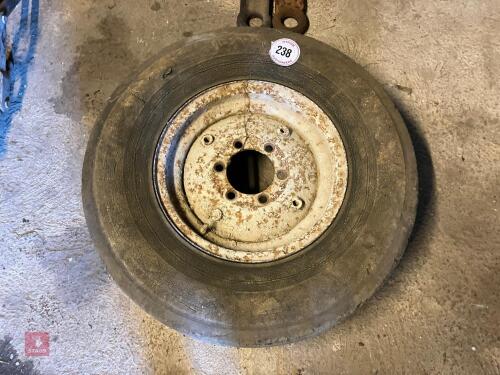 DIGGER WHEEL AND TYRES