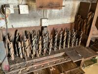 DENBIGH BELT DRIVEN PILLAR DRILL - 18