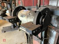 AXMINSTER ABG250 BENCH GRINDER - 3