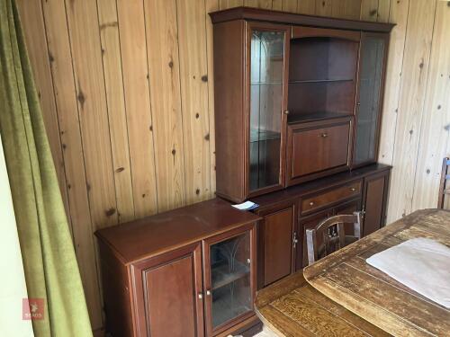 LARGE DISPLAY CABINET & MATCHING DISPLAY