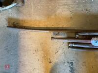MIXED BARS AND TINES - 7