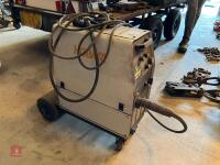 HOBART BETA MIG200KI WELDER - 2