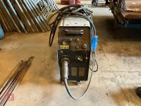 HOBART BETA MIG200KI WELDER - 13