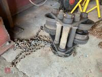 LARGE HEAVY DUTY BLOCK AND TACKLE - 8