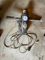 BLACK AND DECKER DRILL - 6
