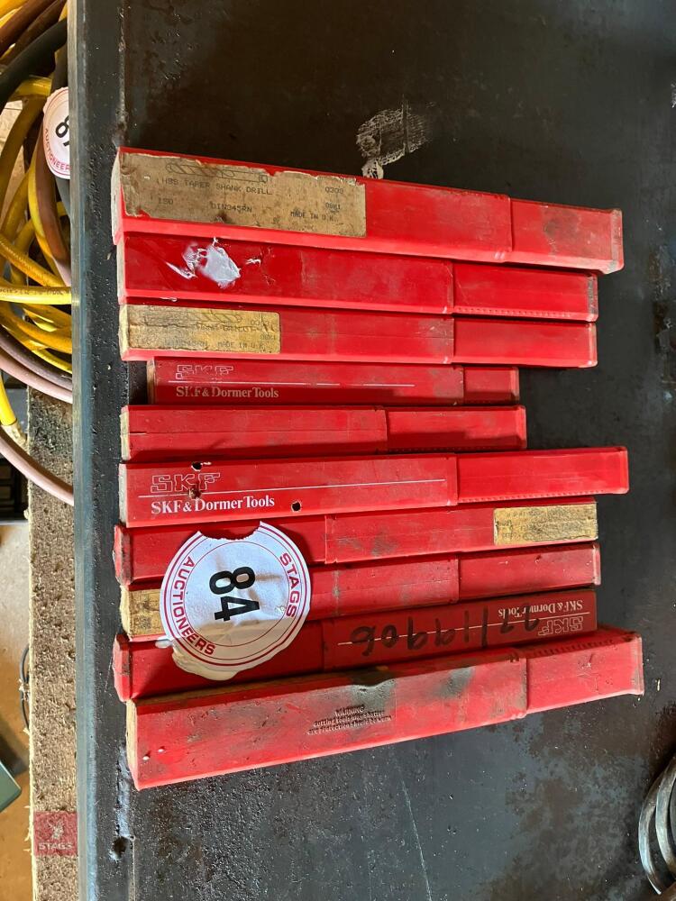 10 X LARGE METAL DRILL BITS