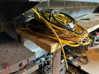VARIOUS AIR HOSES - 5