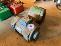 2 X ELECTRIC MOTORS - 2