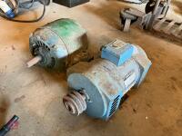 2 X ELECTRIC MOTORS - 4