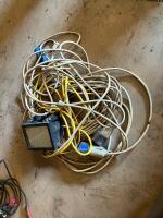 240V WIRE/EXTENSION CABLES - 7