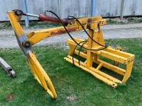 TWOSE OVER-ARM BALE HANDLER