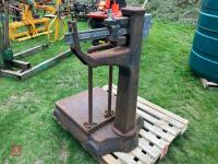 W & T AVERY WEIGH SCALES - 5