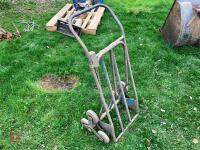 SACK TRUCKS