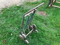 SACK TRUCKS - 7