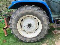 2002 NEW HOLLAND TL100 4WD TRACTOR - 17