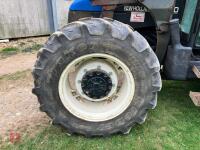 2002 NEW HOLLAND TL100 4WD TRACTOR - 31